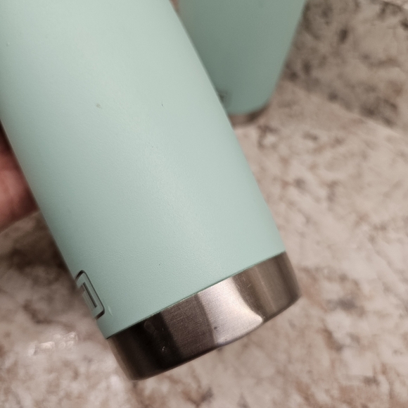 YETI Seafoam 20oz Travel Tumbler - Picture 4 of 5